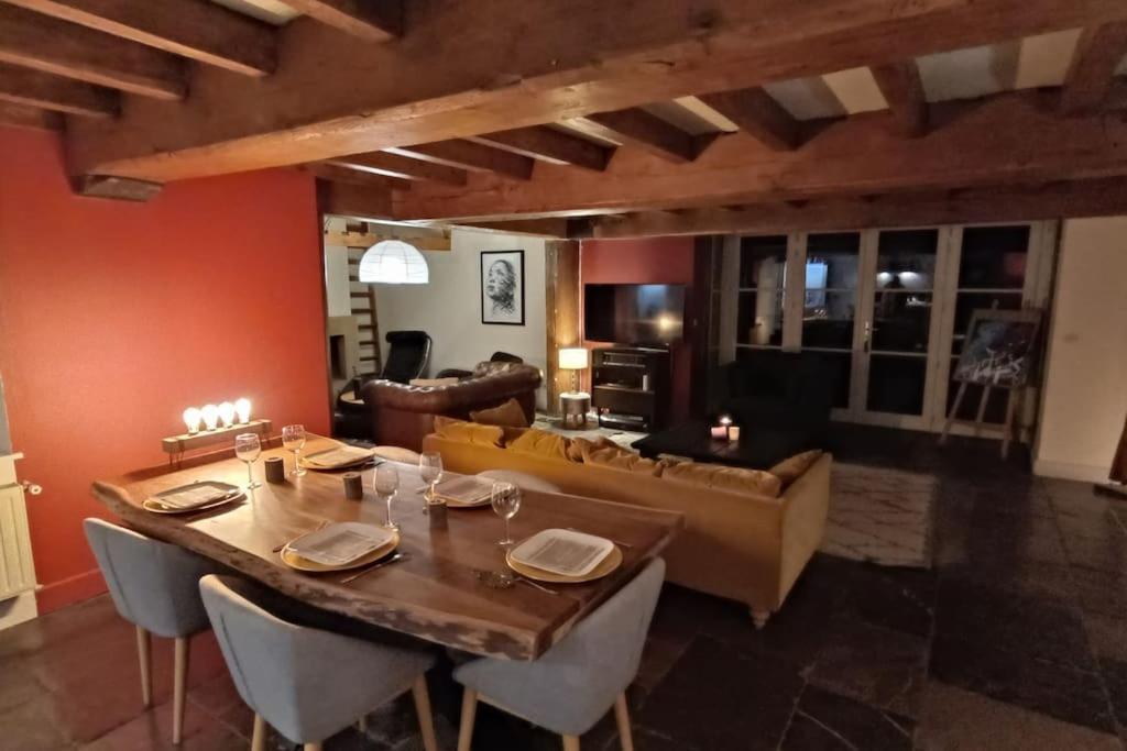 Ferme De Caractere Avec Piscine Et Cheminee Villa Sainghin-en-Mélantois Exterior foto