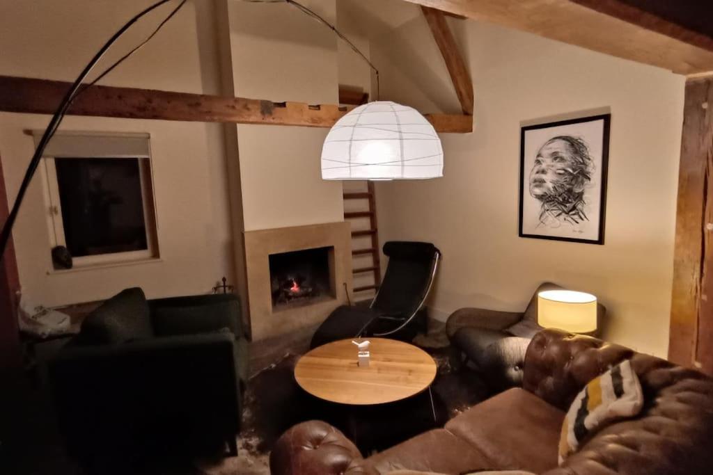Ferme De Caractere Avec Piscine Et Cheminee Villa Sainghin-en-Mélantois Exterior foto